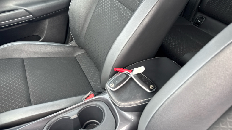 Nissan Juke 1.6 Hybrid N-Connecta 5dr Auto Hybrid Hatchback